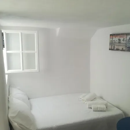 Mykonian Classy Cycladic Style 5 Mins To Ornos Beach!